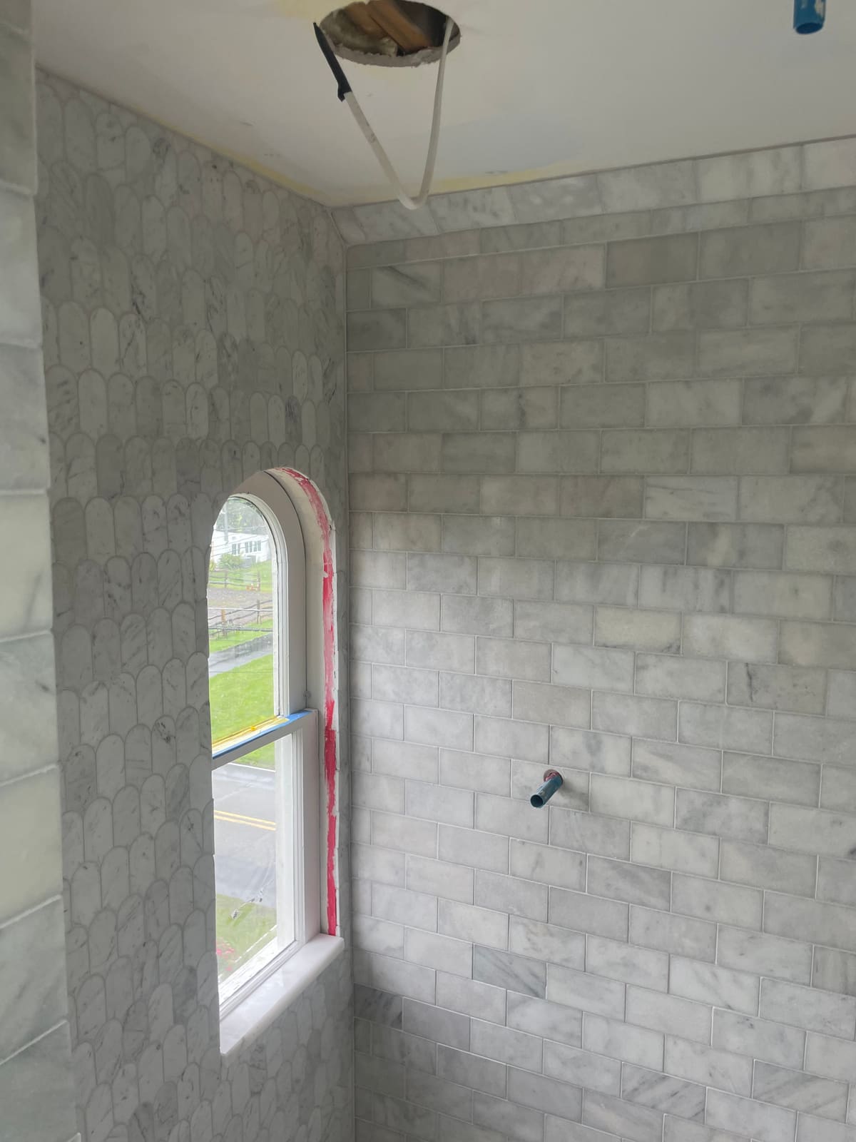 Carrara marble master bath — photo 10